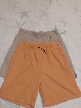 Kids Elastic-Waist Casual Shorts - Orange and Tan